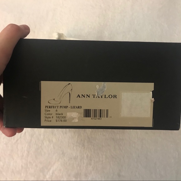 Ann Taylor black leather lizard heels 6/6.5 - Picture 8 of 8